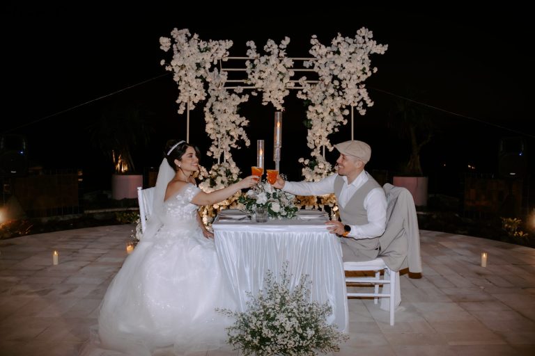 romantic dinner wedding